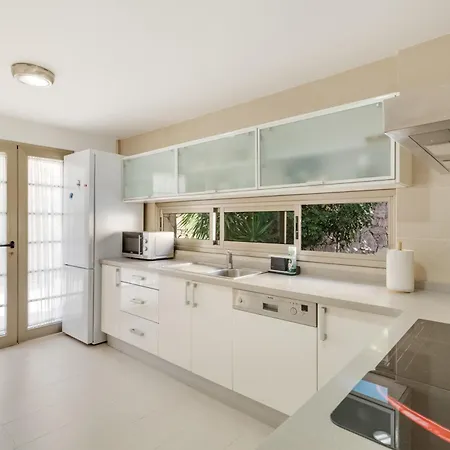 Villa Pure Luxury&comfort La Oliva