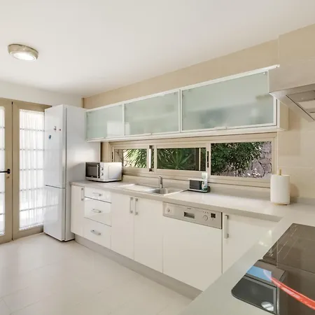 Pure Luxury And Comfort La Oliva
